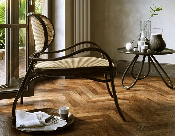 Gebruder Thonet Vienna & Bolia