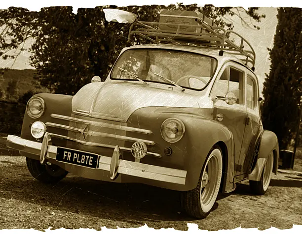 Рено 4CV