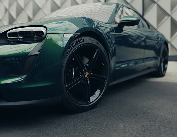 Porsche Taycan 4s