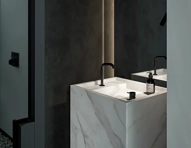 Monochrom Bathroom