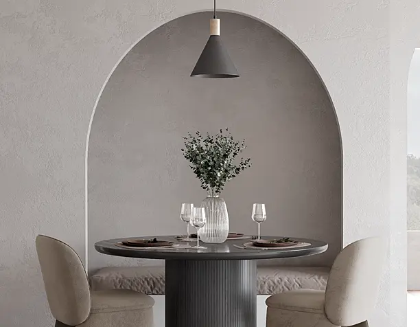 Kitchen with arch