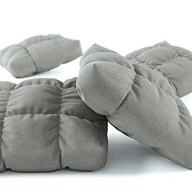 Pillow pouf