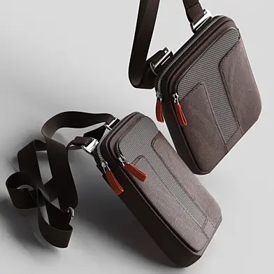 Piquadro leather handbag