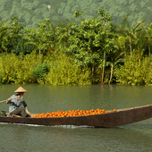 Long-tail boat