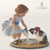 LLADRO KITTYS BREAKFAST TIME