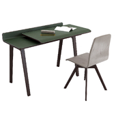 Desk Poltrona Frau Iren and Dante Swivel Office Chair